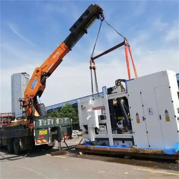 紫金附近小吊车联系方式|8-16吨|本地及时服务